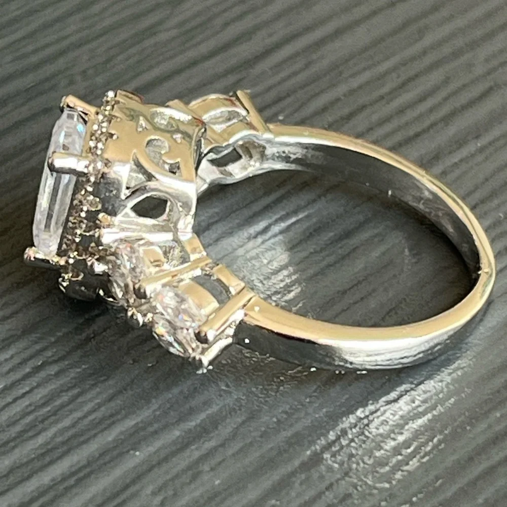 NIB Silver Plated Princess Cut CZ Promise Ring Sz 8